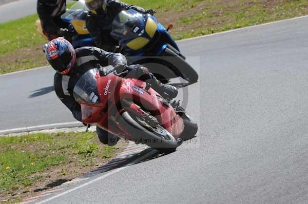 enduro digital images, endurodigitalimages, event digital images, eventdigitalimages, no limits, peter wileman photography, racing digital images, trackday digital images, trackday photos, vmcc banbury run