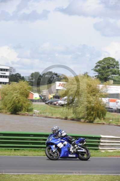 enduro digital images, endurodigitalimages, event digital images, eventdigitalimages, no limits, peter wileman photography, racing digital images, trackday digital images, trackday photos, vmcc banbury run
