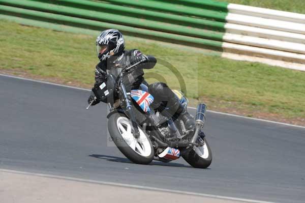 enduro digital images, endurodigitalimages, event digital images, eventdigitalimages, no limits, peter wileman photography, racing digital images, trackday digital images, trackday photos, vmcc banbury run