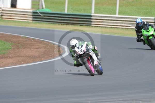 enduro digital images, endurodigitalimages, event digital images, eventdigitalimages, no limits, peter wileman photography, racing digital images, trackday digital images, trackday photos, vmcc banbury run