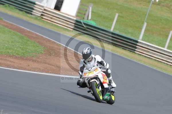 enduro digital images, endurodigitalimages, event digital images, eventdigitalimages, no limits, peter wileman photography, racing digital images, trackday digital images, trackday photos, vmcc banbury run