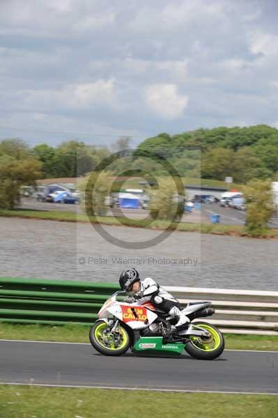 enduro digital images, endurodigitalimages, event digital images, eventdigitalimages, no limits, peter wileman photography, racing digital images, trackday digital images, trackday photos, vmcc banbury run