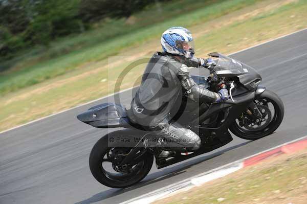 enduro digital images, endurodigitalimages, event digital images, eventdigitalimages, no limits, peter wileman photography, racing digital images, trackday digital images, trackday photos, vmcc banbury run