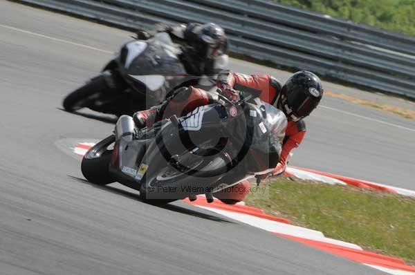 enduro digital images, endurodigitalimages, event digital images, eventdigitalimages, no limits, peter wileman photography, racing digital images, trackday digital images, trackday photos, vmcc banbury run
