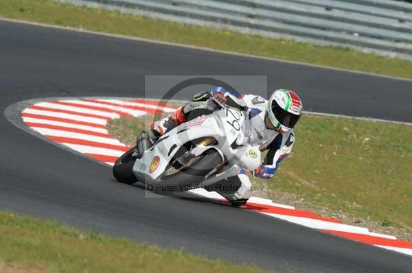 enduro digital images, endurodigitalimages, event digital images, eventdigitalimages, no limits, peter wileman photography, racing digital images, trackday digital images, trackday photos, vmcc banbury run