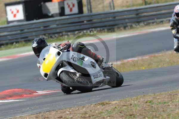 enduro digital images, endurodigitalimages, event digital images, eventdigitalimages, no limits, peter wileman photography, racing digital images, trackday digital images, trackday photos, vmcc banbury run
