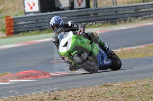 enduro digital images, endurodigitalimages, event digital images, eventdigitalimages, no limits, peter wileman photography, racing digital images, trackday digital images, trackday photos, vmcc banbury run