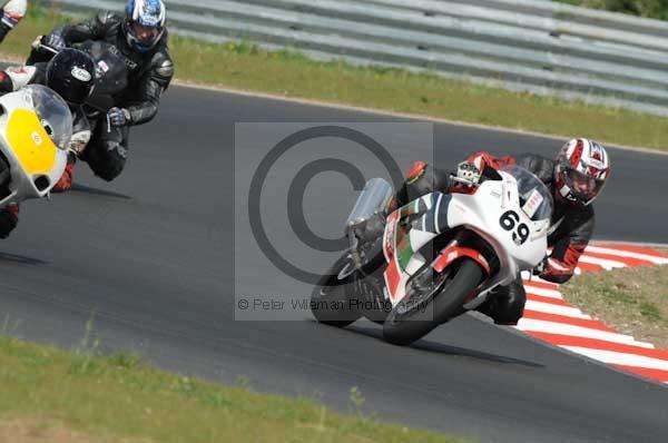 enduro digital images, endurodigitalimages, event digital images, eventdigitalimages, no limits, peter wileman photography, racing digital images, trackday digital images, trackday photos, vmcc banbury run