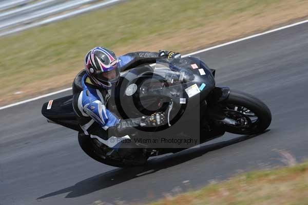 enduro digital images, endurodigitalimages, event digital images, eventdigitalimages, no limits, peter wileman photography, racing digital images, trackday digital images, trackday photos, vmcc banbury run