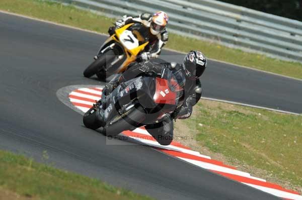enduro digital images, endurodigitalimages, event digital images, eventdigitalimages, no limits, peter wileman photography, racing digital images, trackday digital images, trackday photos, vmcc banbury run