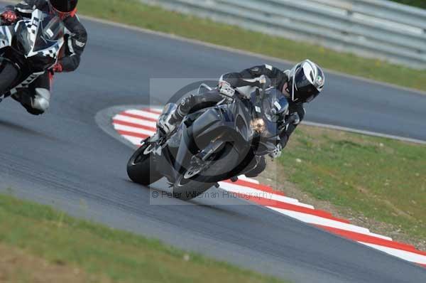 enduro digital images, endurodigitalimages, event digital images, eventdigitalimages, no limits, peter wileman photography, racing digital images, trackday digital images, trackday photos, vmcc banbury run