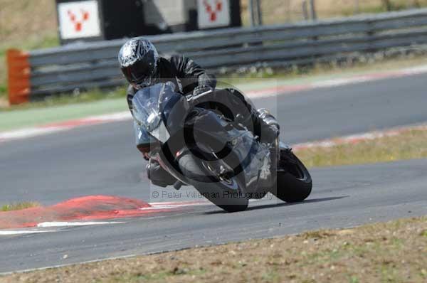 enduro digital images, endurodigitalimages, event digital images, eventdigitalimages, no limits, peter wileman photography, racing digital images, trackday digital images, trackday photos, vmcc banbury run