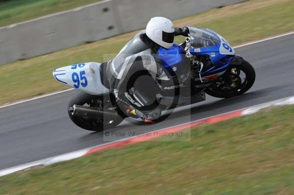 enduro digital images, endurodigitalimages, event digital images, eventdigitalimages, no limits, peter wileman photography, racing digital images, trackday digital images, trackday photos, vmcc banbury run