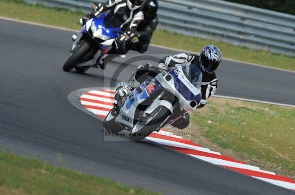 enduro digital images, endurodigitalimages, event digital images, eventdigitalimages, no limits, peter wileman photography, racing digital images, trackday digital images, trackday photos, vmcc banbury run