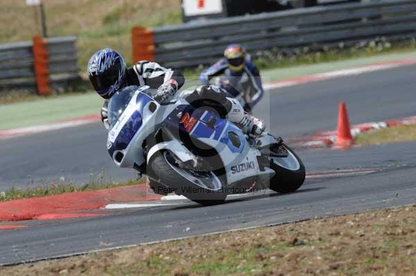 enduro digital images, endurodigitalimages, event digital images, eventdigitalimages, no limits, peter wileman photography, racing digital images, trackday digital images, trackday photos, vmcc banbury run
