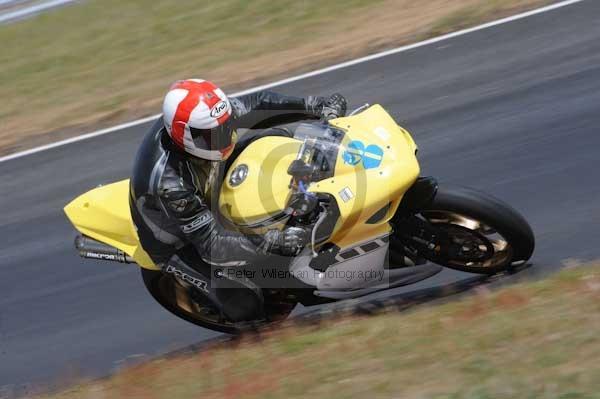enduro digital images, endurodigitalimages, event digital images, eventdigitalimages, no limits, peter wileman photography, racing digital images, trackday digital images, trackday photos, vmcc banbury run