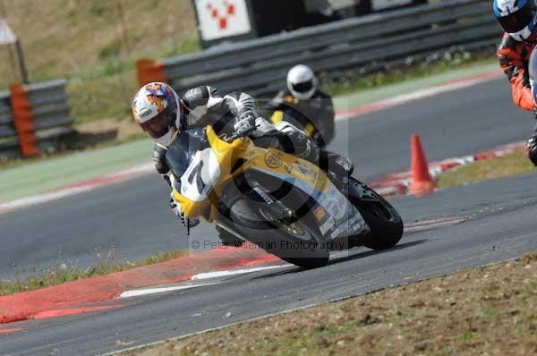 enduro digital images, endurodigitalimages, event digital images, eventdigitalimages, no limits, peter wileman photography, racing digital images, trackday digital images, trackday photos, vmcc banbury run