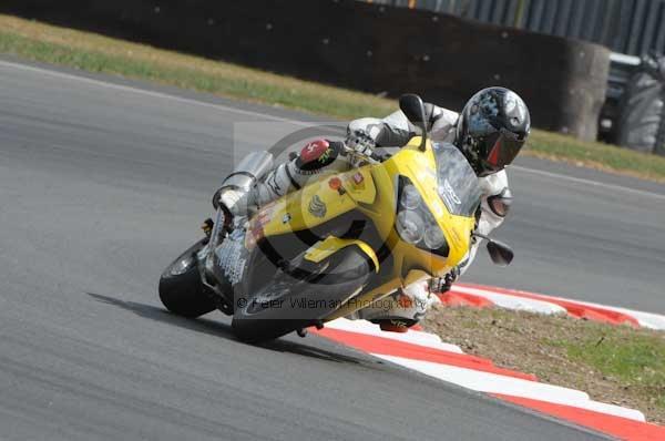 enduro digital images, endurodigitalimages, event digital images, eventdigitalimages, no limits, peter wileman photography, racing digital images, trackday digital images, trackday photos, vmcc banbury run