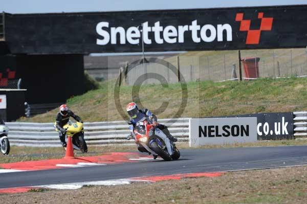 enduro digital images, endurodigitalimages, event digital images, eventdigitalimages, no limits, peter wileman photography, racing digital images, trackday digital images, trackday photos, vmcc banbury run
