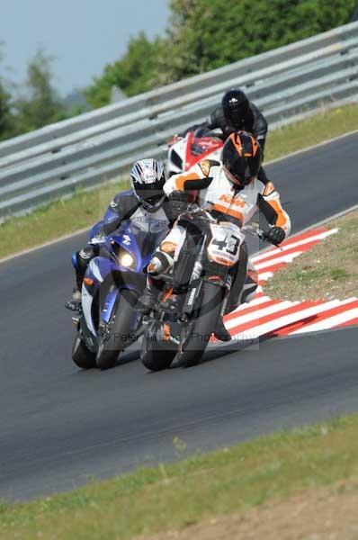 enduro digital images, endurodigitalimages, event digital images, eventdigitalimages, no limits, peter wileman photography, racing digital images, trackday digital images, trackday photos, vmcc banbury run