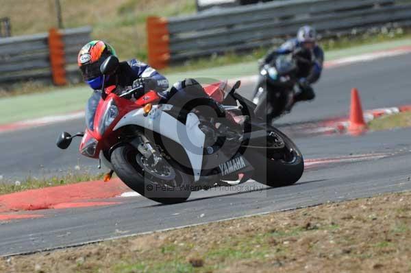 enduro digital images, endurodigitalimages, event digital images, eventdigitalimages, no limits, peter wileman photography, racing digital images, trackday digital images, trackday photos, vmcc banbury run