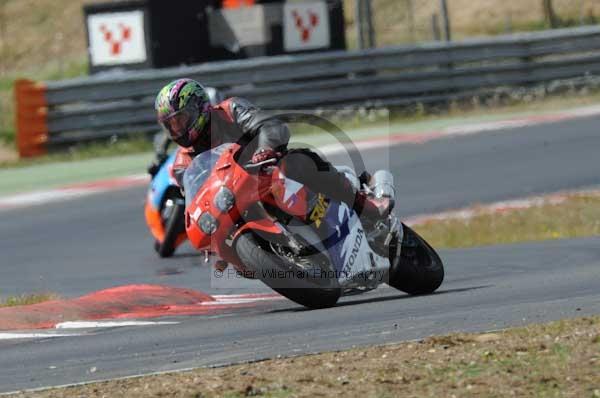 enduro digital images, endurodigitalimages, event digital images, eventdigitalimages, no limits, peter wileman photography, racing digital images, trackday digital images, trackday photos, vmcc banbury run