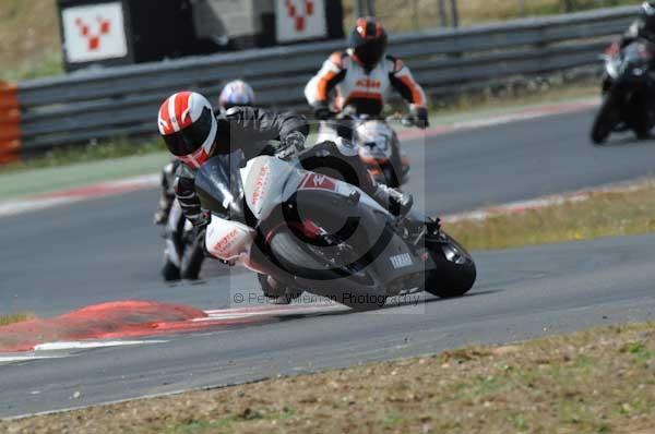enduro digital images, endurodigitalimages, event digital images, eventdigitalimages, no limits, peter wileman photography, racing digital images, trackday digital images, trackday photos, vmcc banbury run