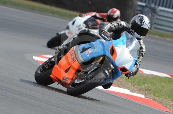 enduro digital images, endurodigitalimages, event digital images, eventdigitalimages, no limits, peter wileman photography, racing digital images, trackday digital images, trackday photos, vmcc banbury run