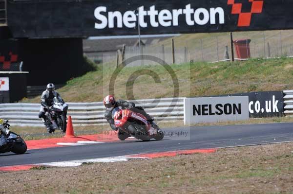enduro digital images, endurodigitalimages, event digital images, eventdigitalimages, no limits, peter wileman photography, racing digital images, trackday digital images, trackday photos, vmcc banbury run
