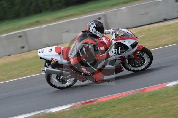 enduro digital images, endurodigitalimages, event digital images, eventdigitalimages, no limits, peter wileman photography, racing digital images, trackday digital images, trackday photos, vmcc banbury run