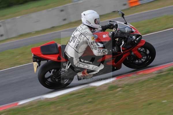enduro digital images, endurodigitalimages, event digital images, eventdigitalimages, no limits, peter wileman photography, racing digital images, trackday digital images, trackday photos, vmcc banbury run