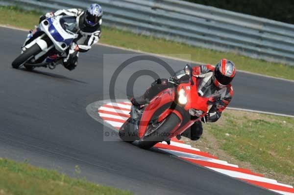 enduro digital images, endurodigitalimages, event digital images, eventdigitalimages, no limits, peter wileman photography, racing digital images, trackday digital images, trackday photos, vmcc banbury run