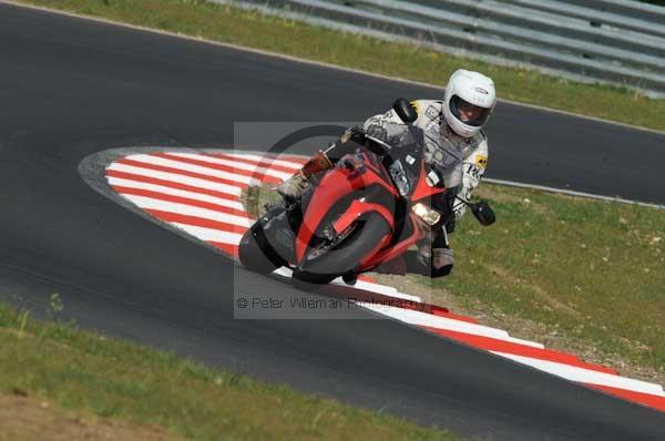 enduro digital images, endurodigitalimages, event digital images, eventdigitalimages, no limits, peter wileman photography, racing digital images, trackday digital images, trackday photos, vmcc banbury run