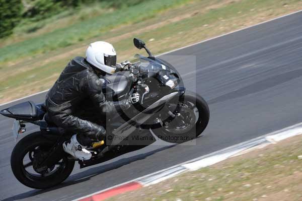 enduro digital images, endurodigitalimages, event digital images, eventdigitalimages, no limits, peter wileman photography, racing digital images, trackday digital images, trackday photos, vmcc banbury run