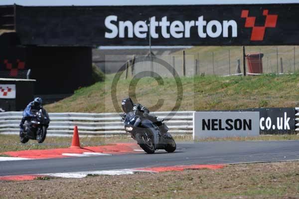 enduro digital images, endurodigitalimages, event digital images, eventdigitalimages, no limits, peter wileman photography, racing digital images, trackday digital images, trackday photos, vmcc banbury run