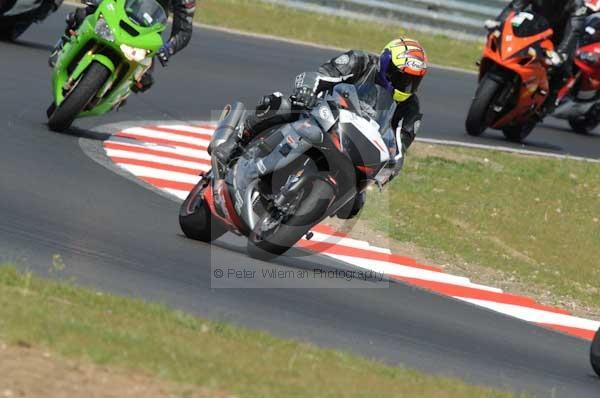 enduro digital images, endurodigitalimages, event digital images, eventdigitalimages, no limits, peter wileman photography, racing digital images, trackday digital images, trackday photos, vmcc banbury run