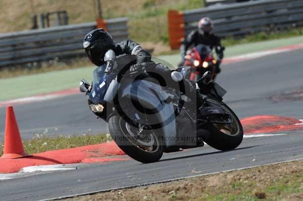 enduro digital images, endurodigitalimages, event digital images, eventdigitalimages, no limits, peter wileman photography, racing digital images, trackday digital images, trackday photos, vmcc banbury run