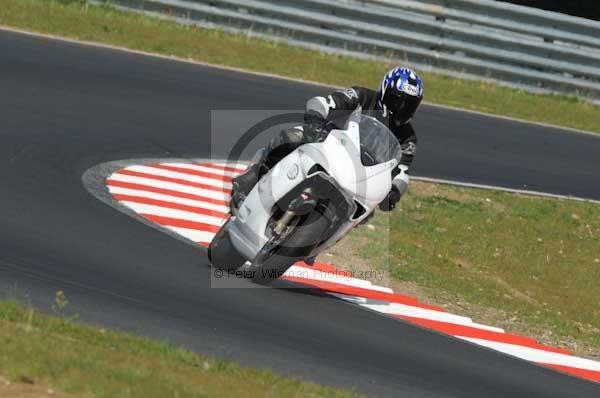 enduro digital images, endurodigitalimages, event digital images, eventdigitalimages, no limits, peter wileman photography, racing digital images, trackday digital images, trackday photos, vmcc banbury run