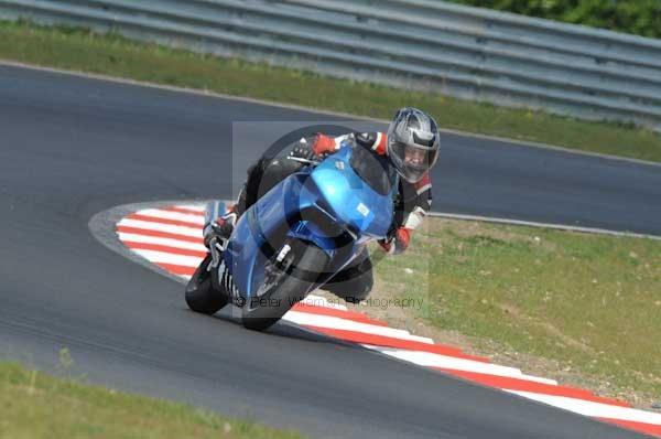 enduro digital images, endurodigitalimages, event digital images, eventdigitalimages, no limits, peter wileman photography, racing digital images, trackday digital images, trackday photos, vmcc banbury run