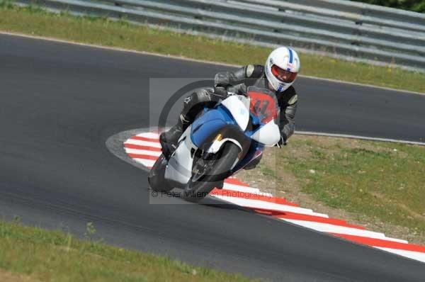 enduro digital images, endurodigitalimages, event digital images, eventdigitalimages, no limits, peter wileman photography, racing digital images, trackday digital images, trackday photos, vmcc banbury run