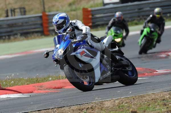 enduro digital images, endurodigitalimages, event digital images, eventdigitalimages, no limits, peter wileman photography, racing digital images, trackday digital images, trackday photos, vmcc banbury run