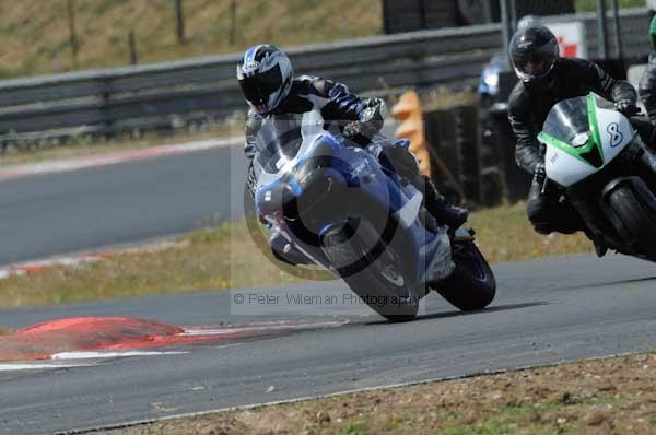 enduro digital images, endurodigitalimages, event digital images, eventdigitalimages, no limits, peter wileman photography, racing digital images, trackday digital images, trackday photos, vmcc banbury run