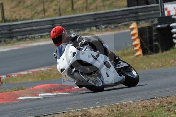 enduro digital images, endurodigitalimages, event digital images, eventdigitalimages, no limits, peter wileman photography, racing digital images, trackday digital images, trackday photos, vmcc banbury run