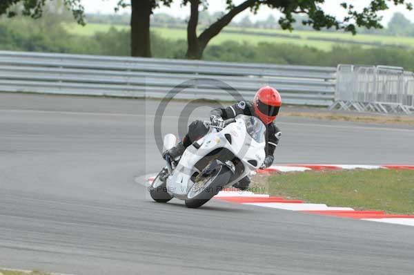 enduro digital images, endurodigitalimages, event digital images, eventdigitalimages, no limits, peter wileman photography, racing digital images, trackday digital images, trackday photos, vmcc banbury run
