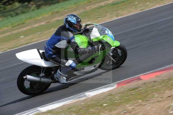 enduro digital images, endurodigitalimages, event digital images, eventdigitalimages, no limits, peter wileman photography, racing digital images, trackday digital images, trackday photos, vmcc banbury run