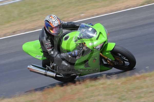 enduro digital images, endurodigitalimages, event digital images, eventdigitalimages, no limits, peter wileman photography, racing digital images, trackday digital images, trackday photos, vmcc banbury run