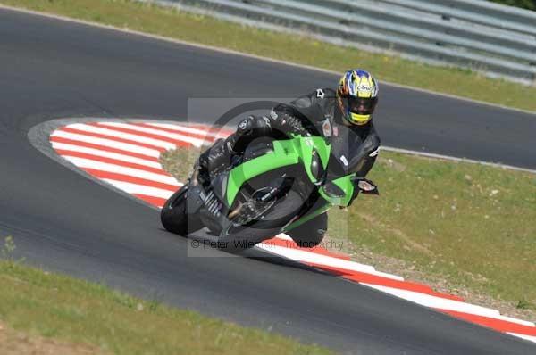 enduro digital images, endurodigitalimages, event digital images, eventdigitalimages, no limits, peter wileman photography, racing digital images, trackday digital images, trackday photos, vmcc banbury run