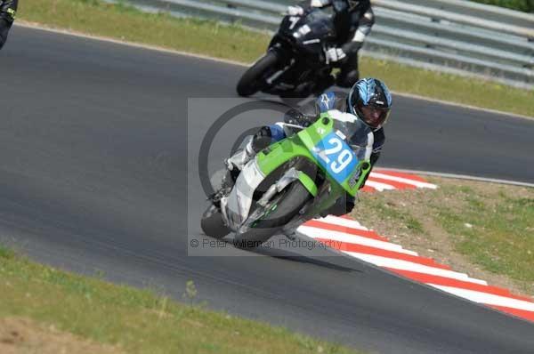 enduro digital images, endurodigitalimages, event digital images, eventdigitalimages, no limits, peter wileman photography, racing digital images, trackday digital images, trackday photos, vmcc banbury run