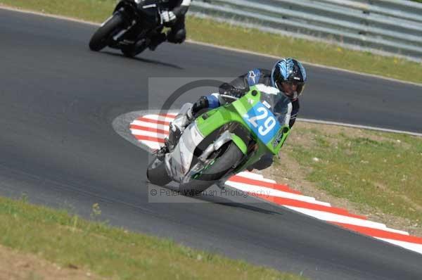 enduro digital images, endurodigitalimages, event digital images, eventdigitalimages, no limits, peter wileman photography, racing digital images, trackday digital images, trackday photos, vmcc banbury run