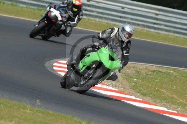 enduro digital images, endurodigitalimages, event digital images, eventdigitalimages, no limits, peter wileman photography, racing digital images, trackday digital images, trackday photos, vmcc banbury run